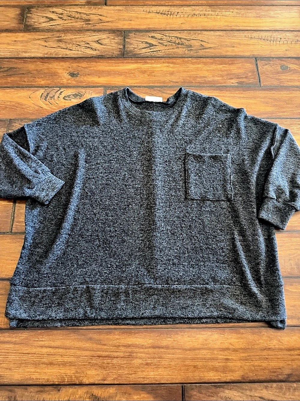 Zenana NWOT Heathered Gray Super Soft Pocket Sweater